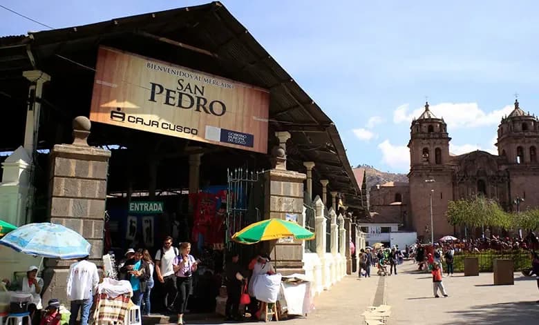Best Markets in Cusco: San Pedro and San Blas