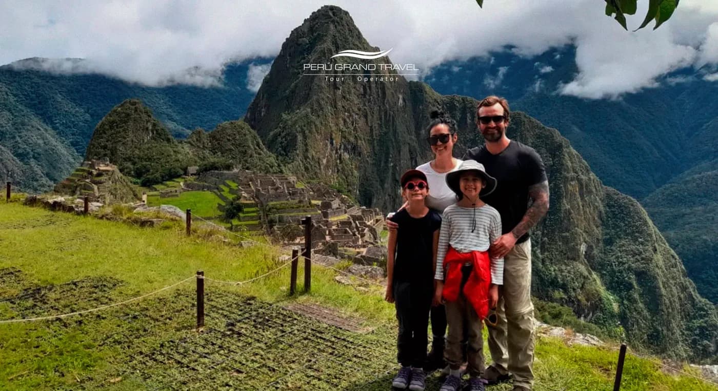 Labor Day Holiday in Peru 2026: 5 Powerful Reasons to Experience May 1st in the Andes