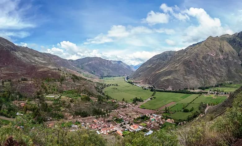 Explore the Ruins of the Sacred Valley: Archaeological Route