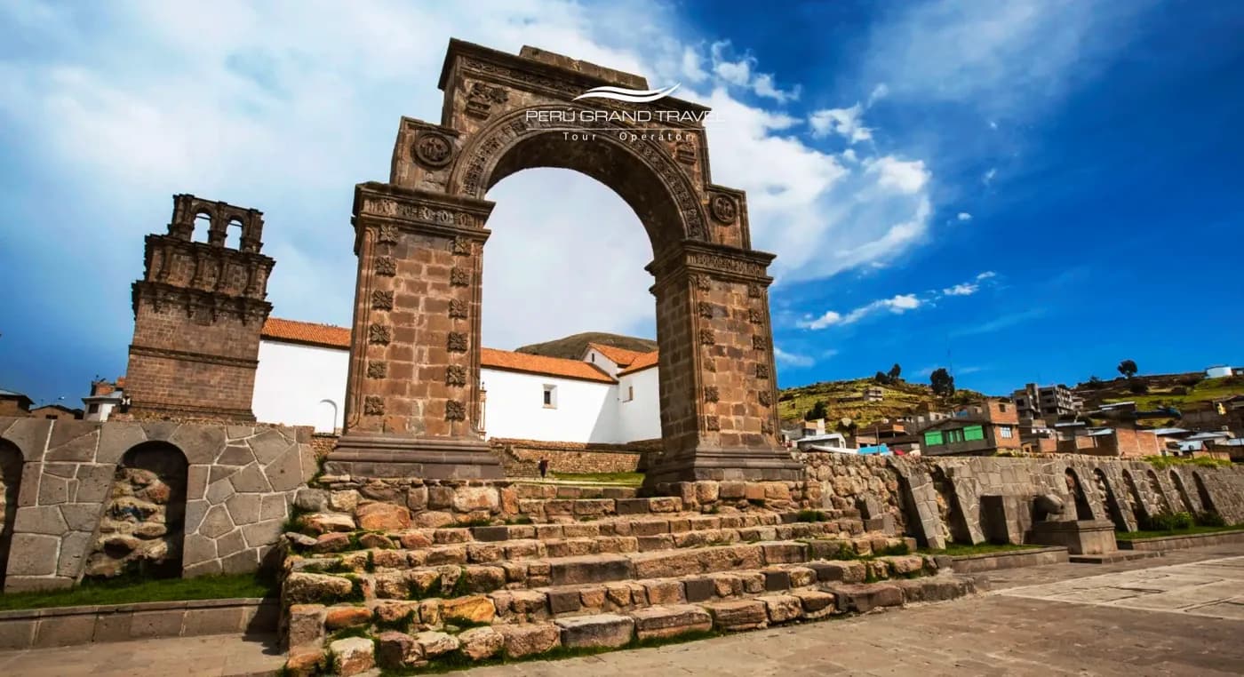 7 Enchanting Reasons to Visit Juli Puno: The Rome of America